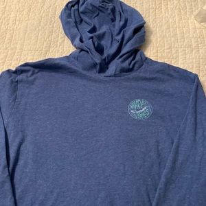 Vineyard Vines hooded tee